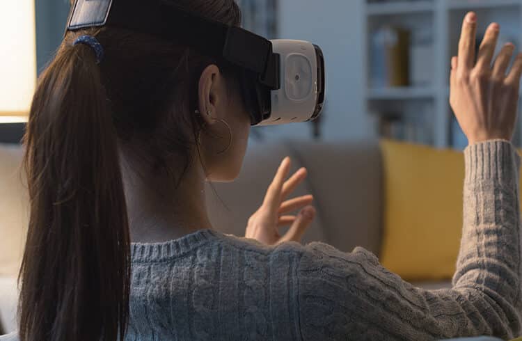 How Virtual Reality is Affecting Screen Time and Technology Overuse